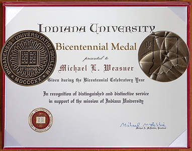 IU Bicentennial Medal award