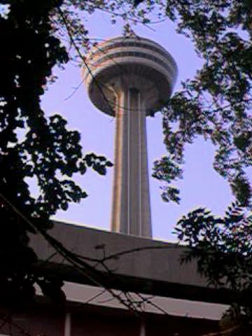 Niagara Falls - Skylon Tower
